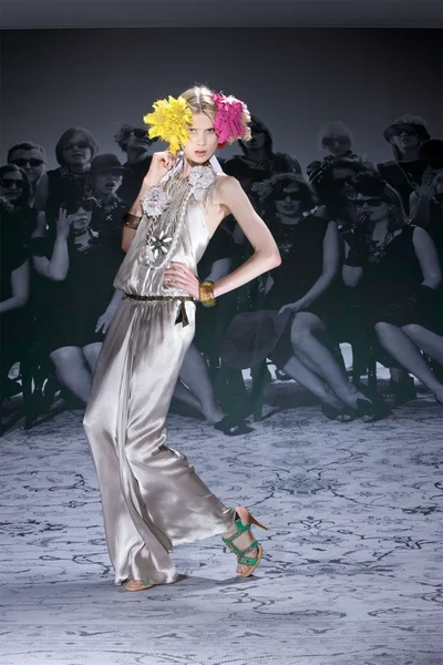 Look 6